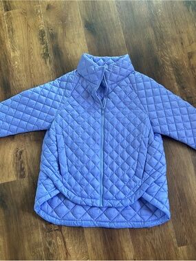 Athleta whisper featherless down jacket